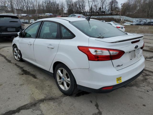 Photo 1 VIN: 1FAHP3F22CL246940 - FORD FOCUS SE 