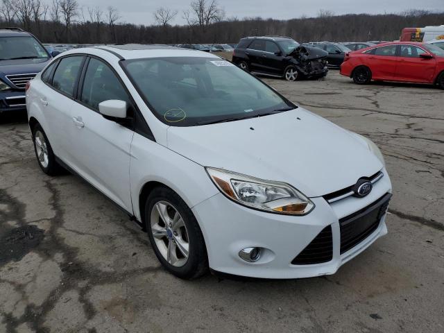 Photo 3 VIN: 1FAHP3F22CL246940 - FORD FOCUS SE 