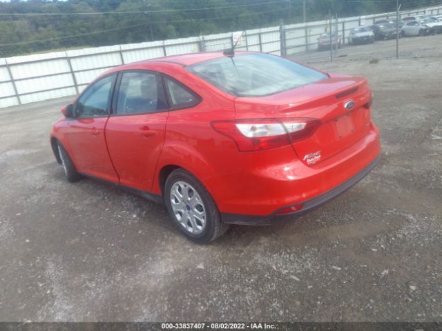 Photo 2 VIN: 1FAHP3F22CL319157 - FORD FOCUS 