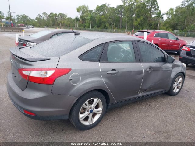 Photo 3 VIN: 1FAHP3F22CL346276 - FORD FOCUS 