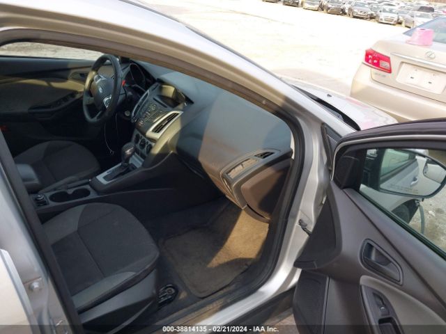 Photo 4 VIN: 1FAHP3F22CL361036 - FORD FOCUS 