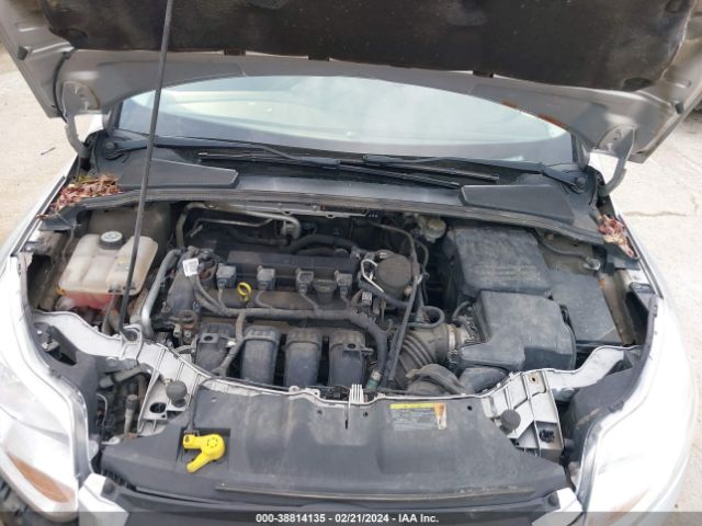 Photo 9 VIN: 1FAHP3F22CL361036 - FORD FOCUS 