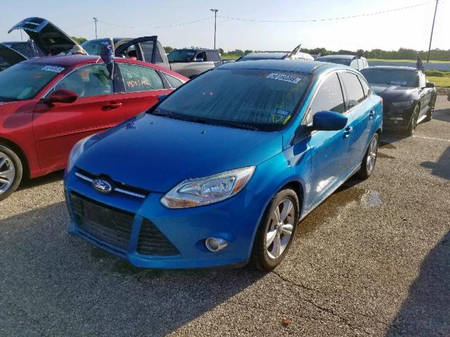 Photo 1 VIN: 1FAHP3F22CL421073 - FORD FOCUS SE 