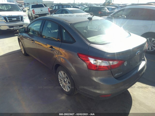 Photo 2 VIN: 1FAHP3F22CL431134 - FORD FOCUS 