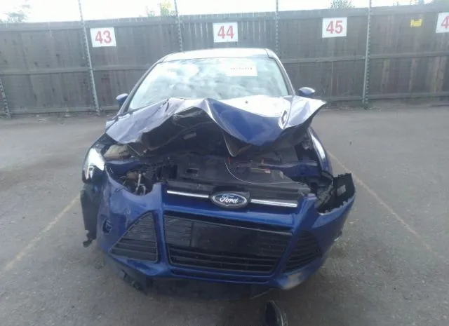 Photo 5 VIN: 1FAHP3F22CL460939 - FORD FOCUS 