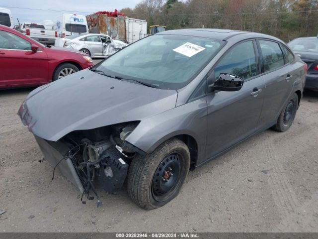 Photo 1 VIN: 1FAHP3F22CL471746 - FORD FOCUS 