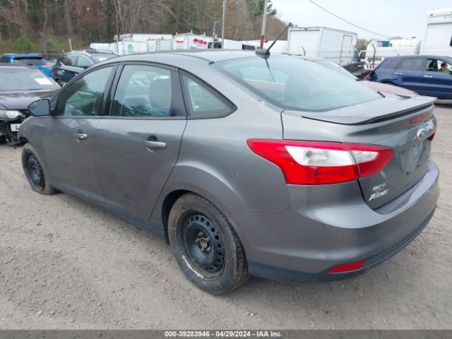 Photo 2 VIN: 1FAHP3F22CL471746 - FORD FOCUS 