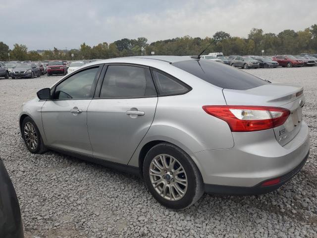 Photo 1 VIN: 1FAHP3F23CL132882 - FORD FOCUS SE 