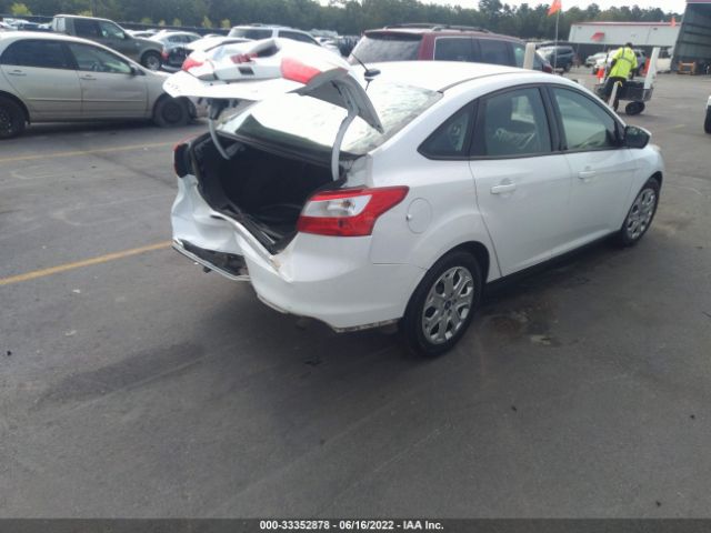 Photo 3 VIN: 1FAHP3F23CL146877 - FORD FOCUS 