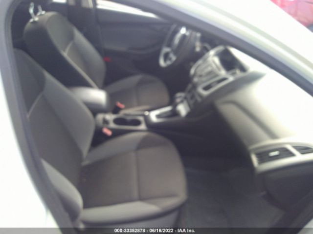 Photo 4 VIN: 1FAHP3F23CL146877 - FORD FOCUS 