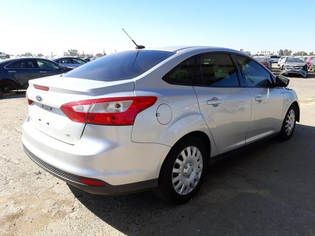 Photo 3 VIN: 1FAHP3F23CL147222 - FORD FOCUS SE 