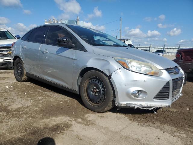 Photo 3 VIN: 1FAHP3F23CL164067 - FORD FOCUS SE 