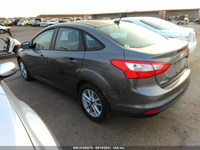 Photo 2 VIN: 1FAHP3F23CL168099 - FORD FOCUS 