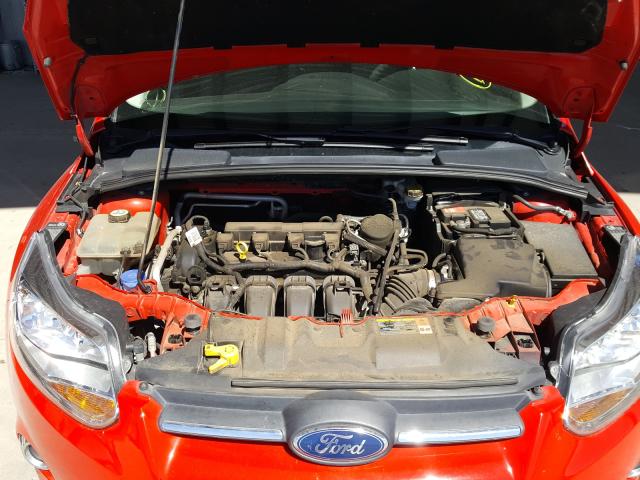 Photo 6 VIN: 1FAHP3F23CL177773 - FORD FOCUS SE 