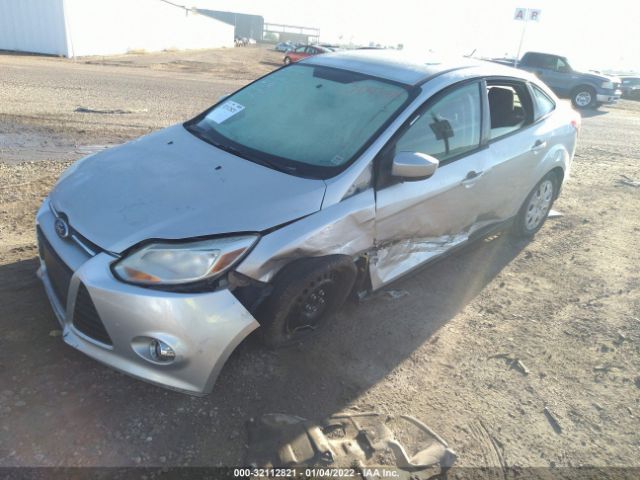 Photo 1 VIN: 1FAHP3F23CL208066 - FORD FOCUS 