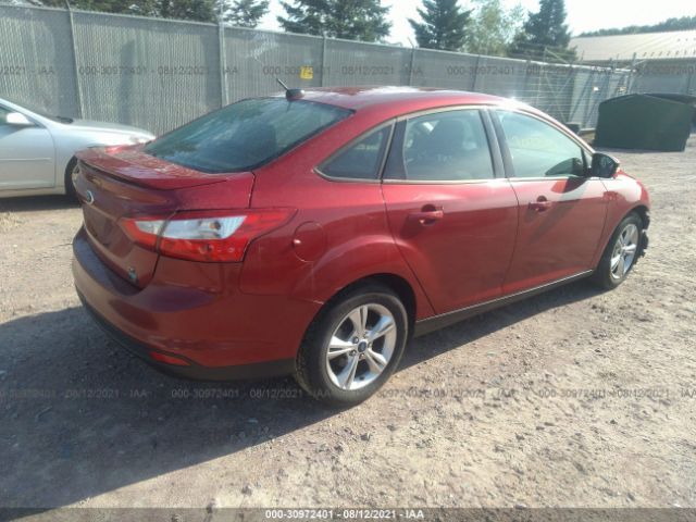 Photo 3 VIN: 1FAHP3F23CL242878 - FORD FOCUS 