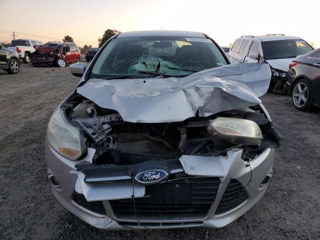 Photo 4 VIN: 1FAHP3F23CL256781 - FORD FOCUS 