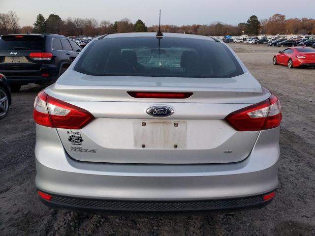 Photo 5 VIN: 1FAHP3F23CL256781 - FORD FOCUS 