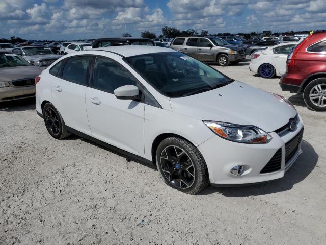 Photo 3 VIN: 1FAHP3F23CL273466 - FORD FOCUS SE 