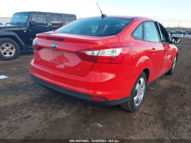 Photo 3 VIN: 1FAHP3F23CL302724 - FORD FOCUS 