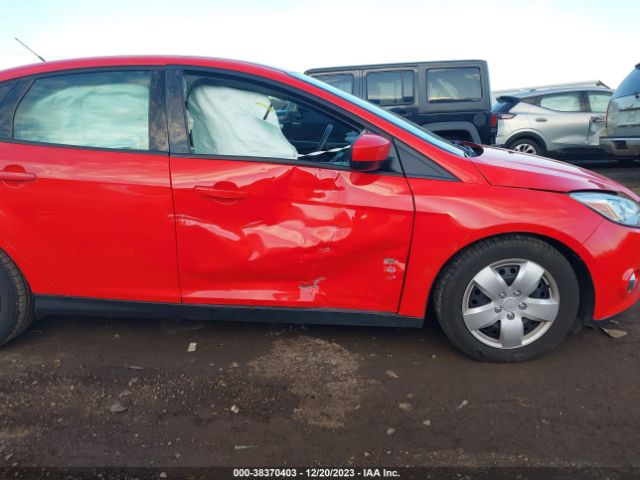 Photo 5 VIN: 1FAHP3F23CL302724 - FORD FOCUS 