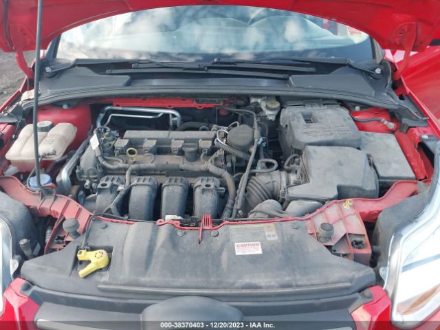 Photo 9 VIN: 1FAHP3F23CL302724 - FORD FOCUS 