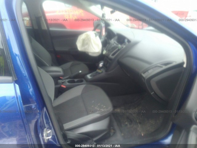 Photo 4 VIN: 1FAHP3F23CL307227 - FORD FOCUS 