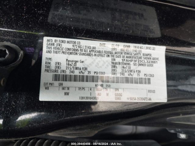 Photo 8 VIN: 1FAHP3F23CL323881 - FORD FOCUS 