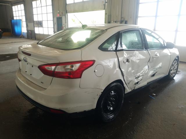 Photo 3 VIN: 1FAHP3F23CL351552 - FORD FOCUS SE 