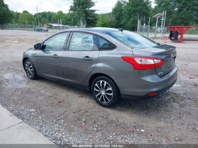 Photo 2 VIN: 1FAHP3F23CL387421 - FORD FOCUS 