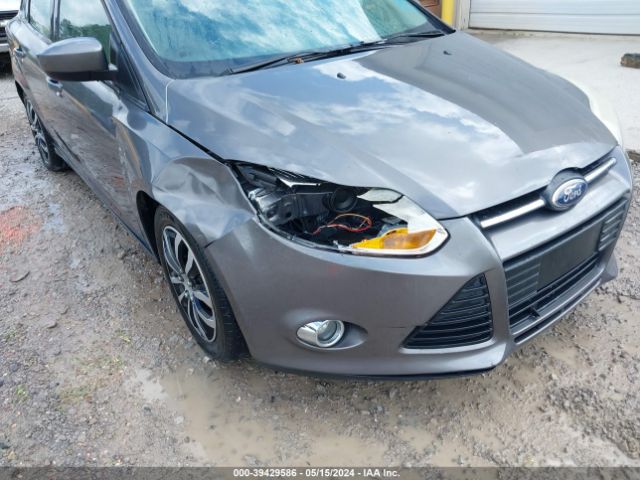 Photo 5 VIN: 1FAHP3F23CL387421 - FORD FOCUS 