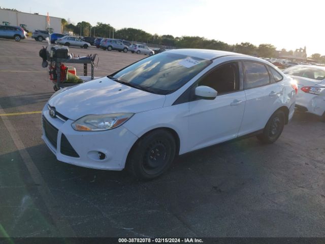 Photo 1 VIN: 1FAHP3F23CL404427 - FORD FOCUS 