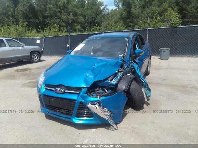 Photo 5 VIN: 1FAHP3F23CL478754 - FORD FOCUS 