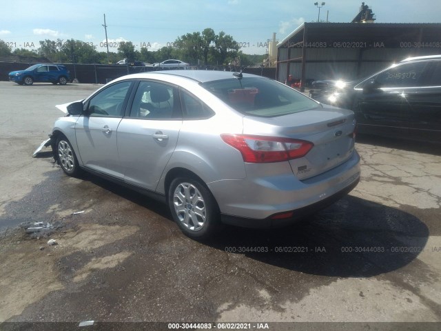 Photo 2 VIN: 1FAHP3F24CL106369 - FORD FOCUS 