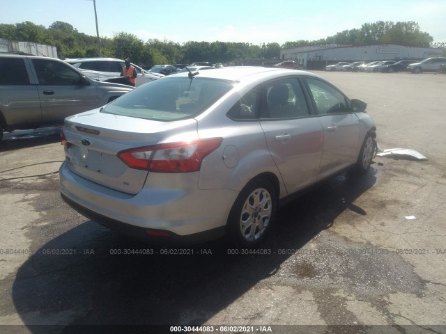 Photo 3 VIN: 1FAHP3F24CL106369 - FORD FOCUS 