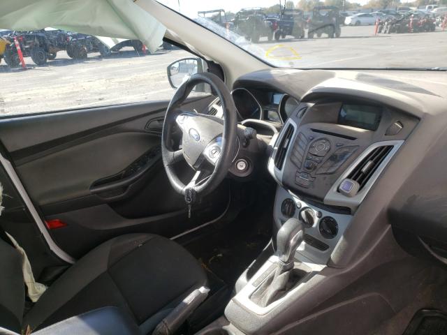 Photo 8 VIN: 1FAHP3F24CL115220 - FORD FOCUS SE 