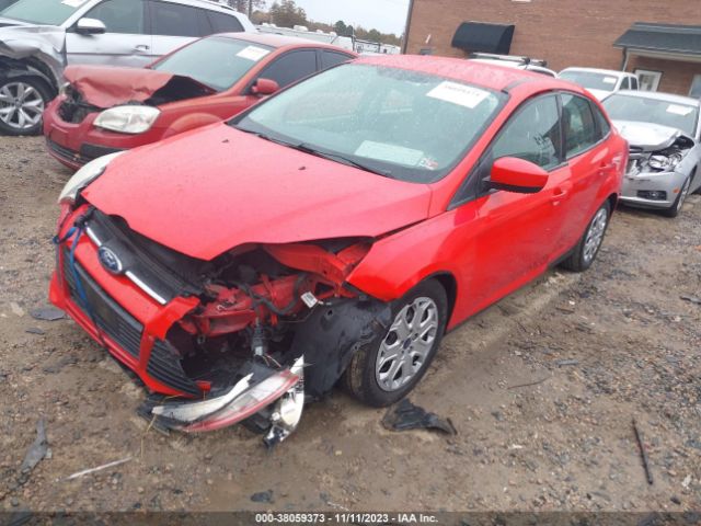 Photo 1 VIN: 1FAHP3F24CL160318 - FORD FOCUS 