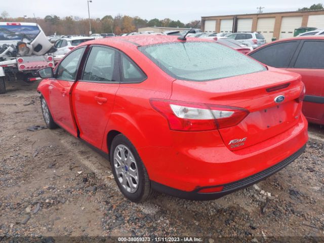 Photo 2 VIN: 1FAHP3F24CL160318 - FORD FOCUS 