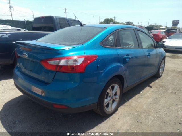 Photo 3 VIN: 1FAHP3F24CL174638 - FORD FOCUS 