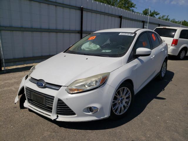 Photo 1 VIN: 1FAHP3F24CL178351 - FORD FOCUS SE 