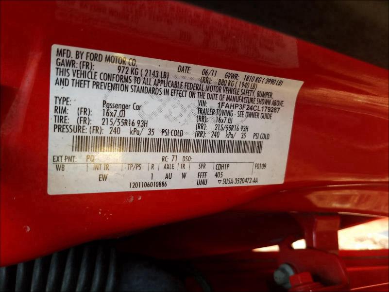 Photo 9 VIN: 1FAHP3F24CL179287 - FORD FOCUS SE 