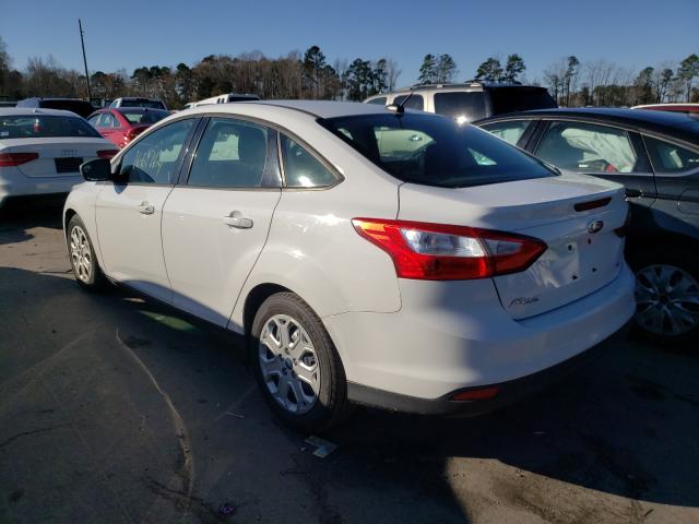 Photo 2 VIN: 1FAHP3F24CL185638 - FORD FOCUS SE 