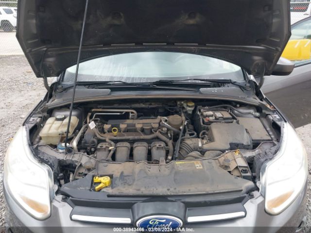 Photo 9 VIN: 1FAHP3F24CL207248 - FORD FOCUS 