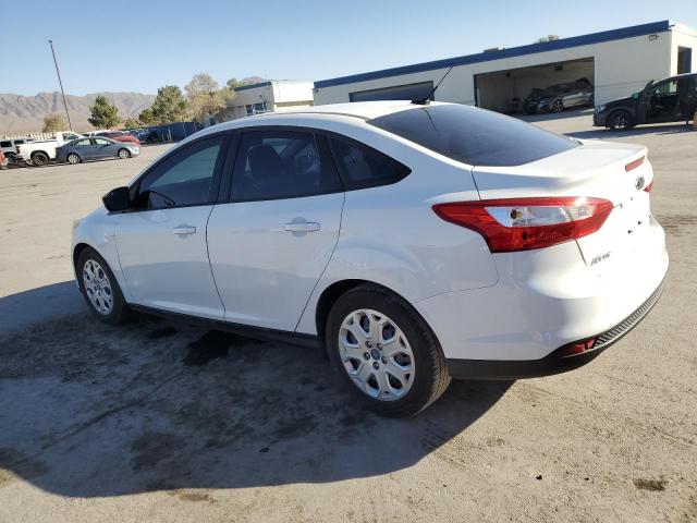 Photo 1 VIN: 1FAHP3F24CL235406 - FORD FOCUS SE 