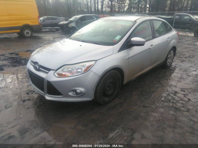 Photo 1 VIN: 1FAHP3F24CL276201 - FORD FOCUS 