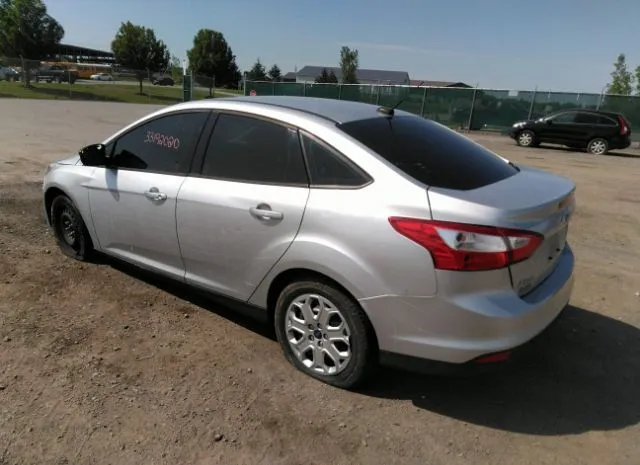 Photo 2 VIN: 1FAHP3F24CL310069 - FORD FOCUS 