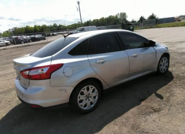 Photo 3 VIN: 1FAHP3F24CL310069 - FORD FOCUS 