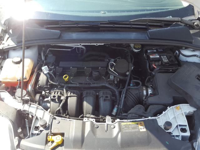 Photo 6 VIN: 1FAHP3F24CL323159 - FORD FOCUS SE 