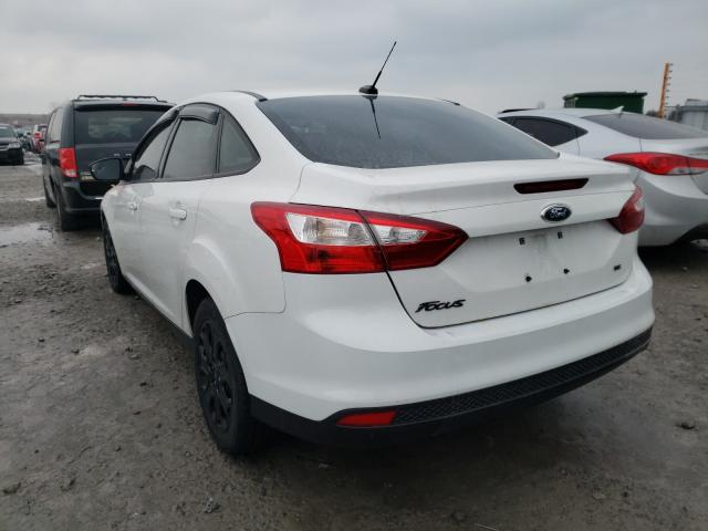 Photo 2 VIN: 1FAHP3F24CL334761 - FORD FOCUS SE 