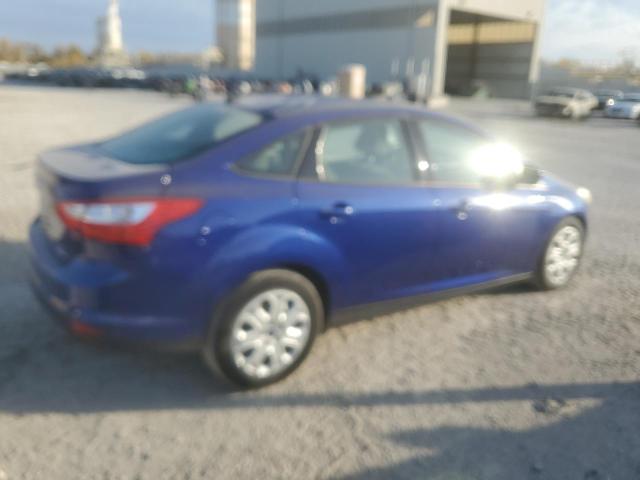 Photo 2 VIN: 1FAHP3F24CL365668 - FORD FOCUS SE 